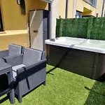 Garden - Jacuzzi, Jardin Privado Y Vista Mar فينيستيري