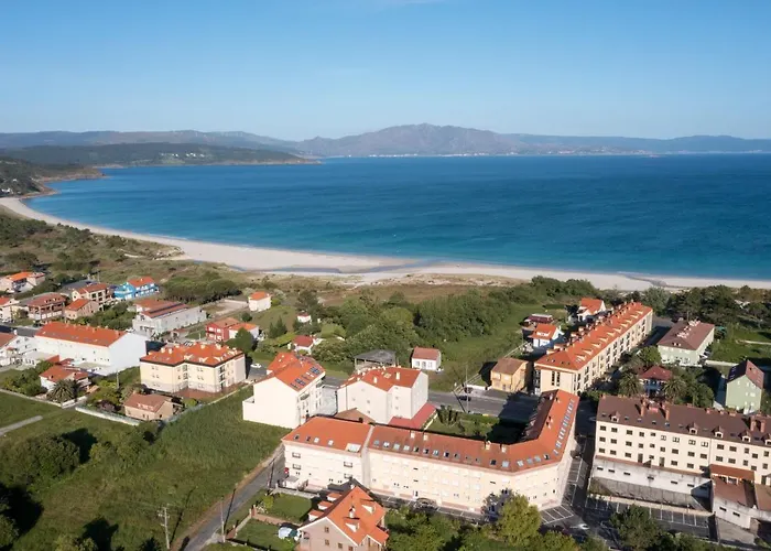 公寓 Garden - Jacuzzi, Jardin Privado Y Vista Mar 菲尼斯特雷