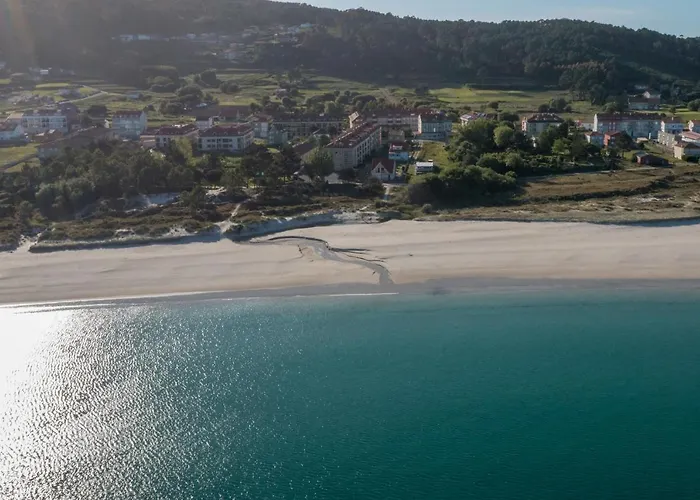 Garden - Jacuzzi, Jardin Privado Y Vista Mar 菲尼斯特雷